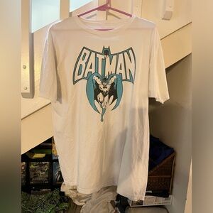 Batman T-shirt, men’s size XLDC Comics retro logo